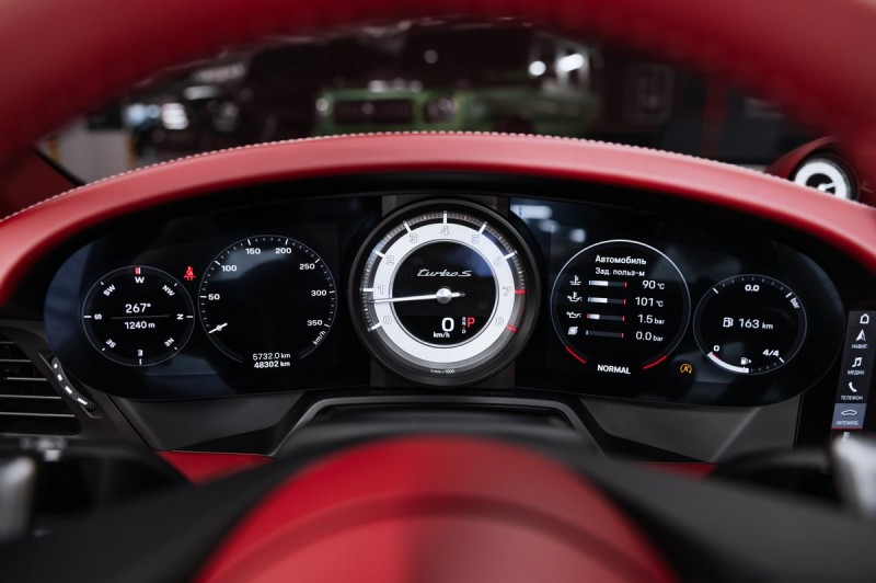 Porsche 911 Turbo S 2020