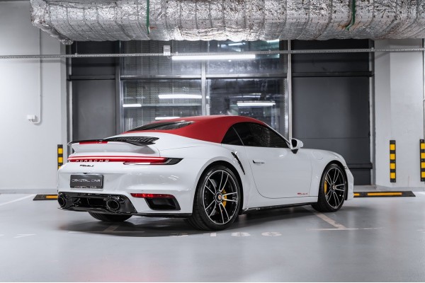 Porsche 911 Turbo S 2020