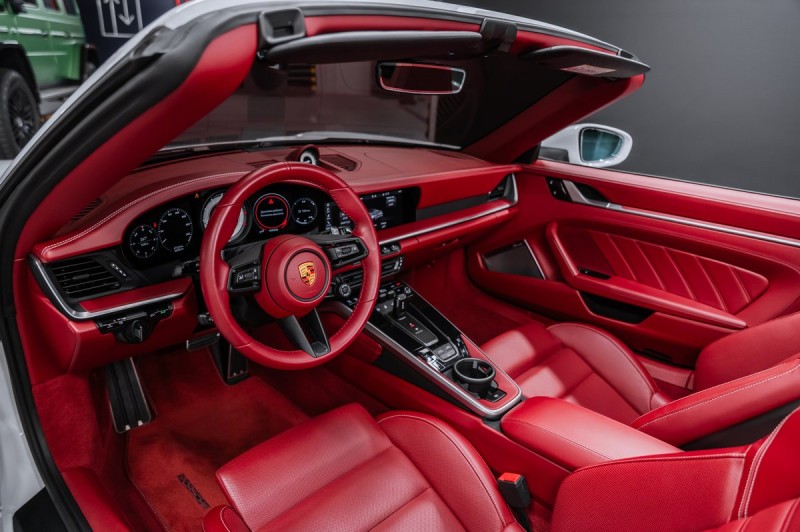 Porsche 911 Turbo S 2020