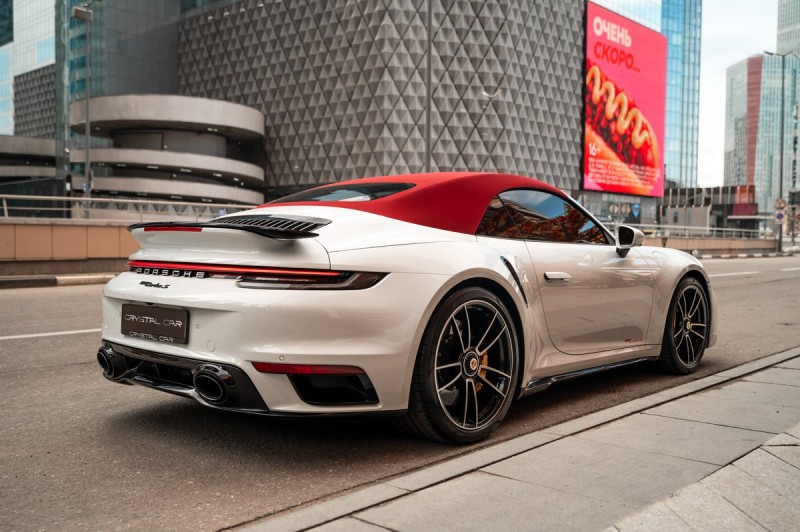 Porsche 911 Turbo S 2020