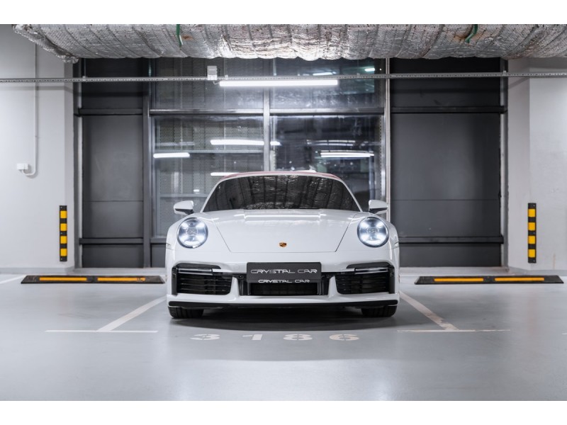 Porsche 911 Turbo S 2020