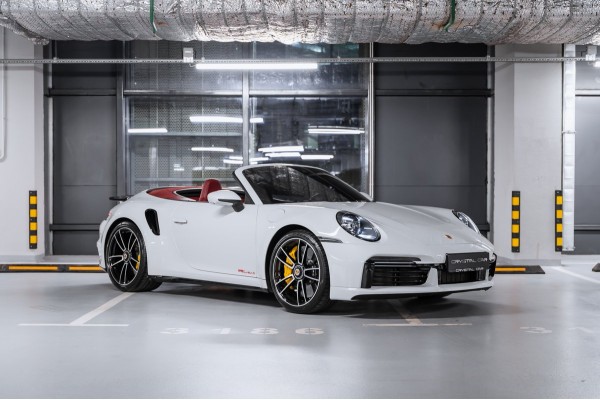 Porsche 911 Turbo S 2020