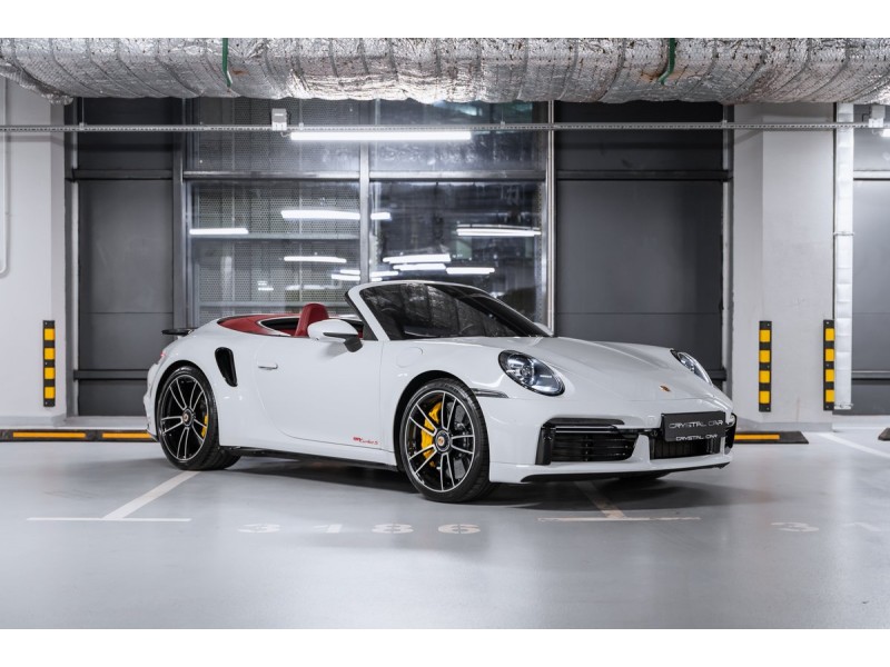 Porsche 911 Turbo S 2020