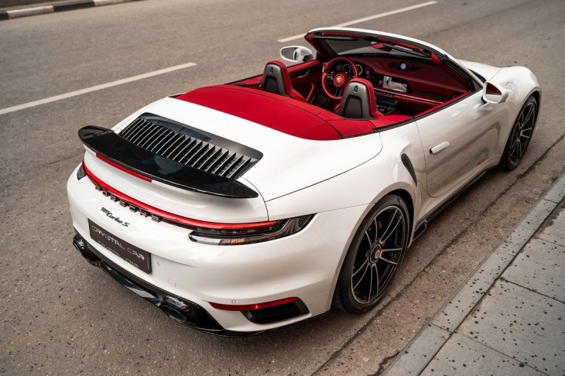 Porsche 911 Turbo S 2020