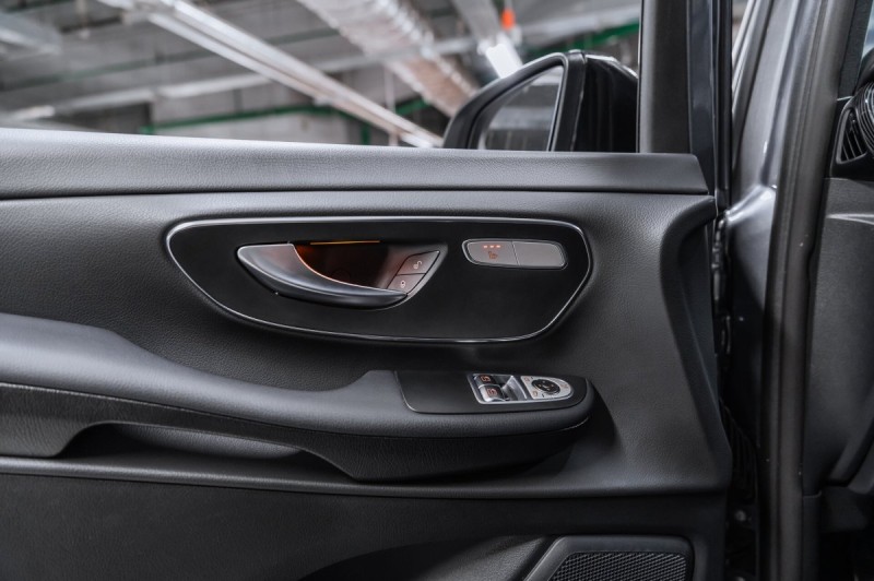 2023 Mercedes-Benz V-Класс