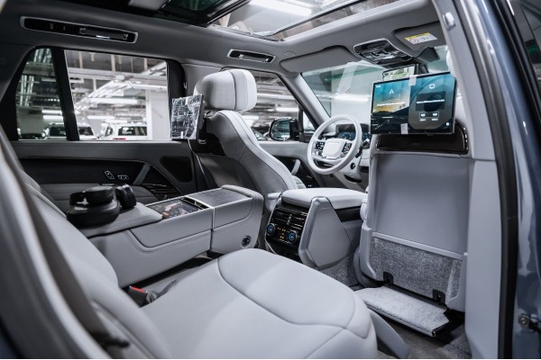 Land Rover Range Rover V SV - 2025