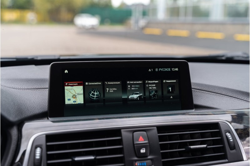 BMW 3 серия F30/F31 рестайлинг — 2017