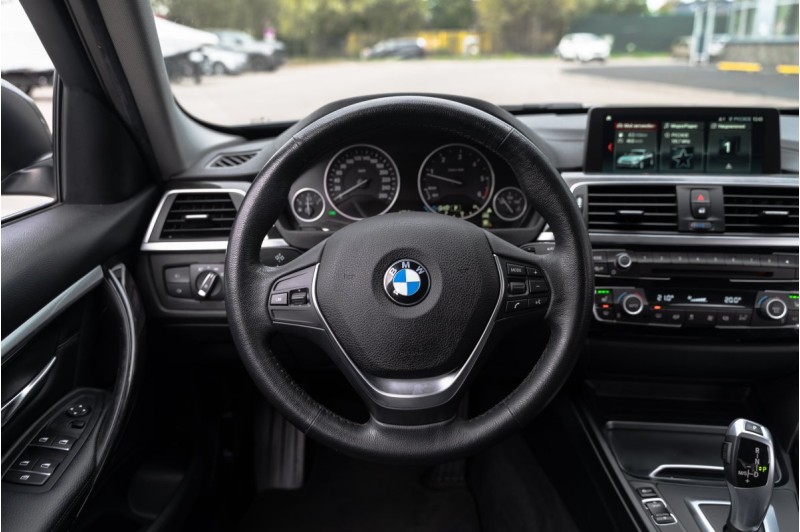 BMW 3 серия F30/F31 рестайлинг — 2017