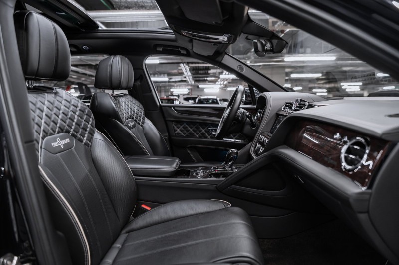 Bentley Bentayga  2021