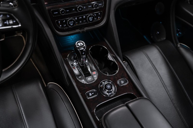 Bentley Bentayga  2021