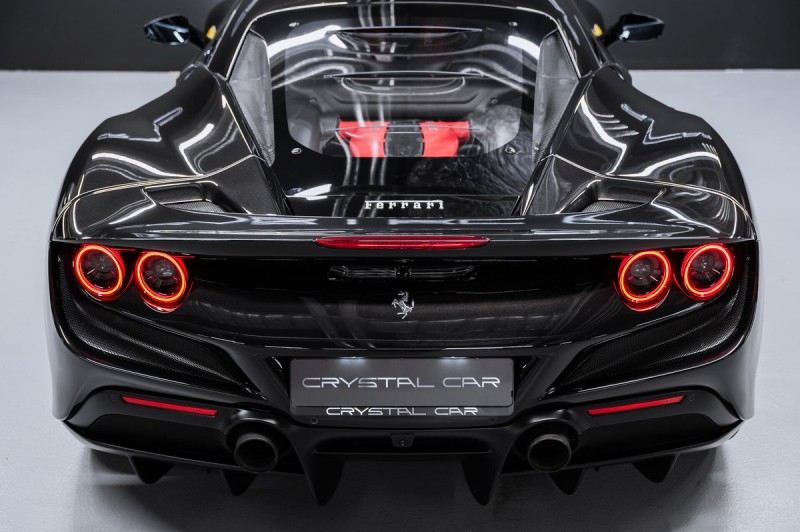Ferrari F8 Individual 2021