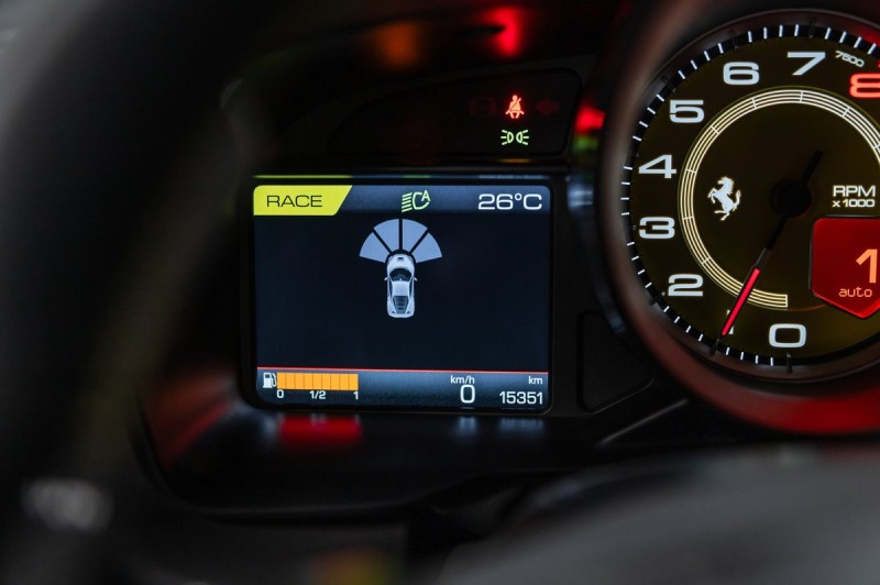 Ferrari F8 Individual 2021