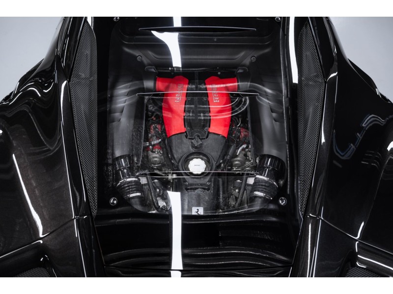 Ferrari F8 Individual 2021