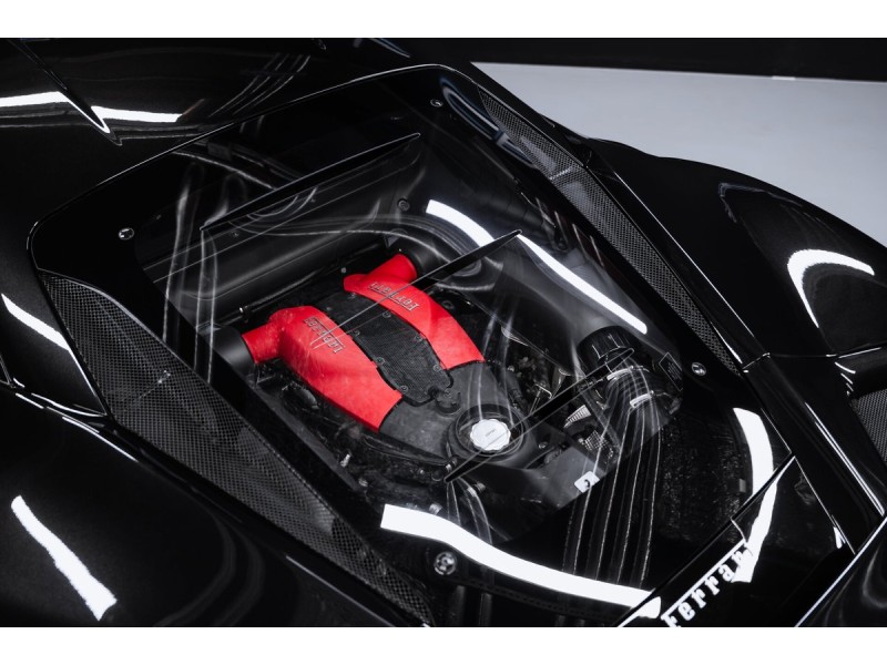 Ferrari F8 Individual 2021