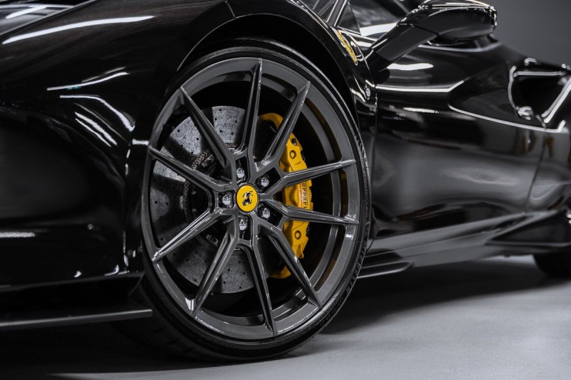 Ferrari F8 Individual 2021