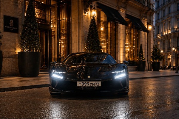 Ferrari F8 Individual 2021