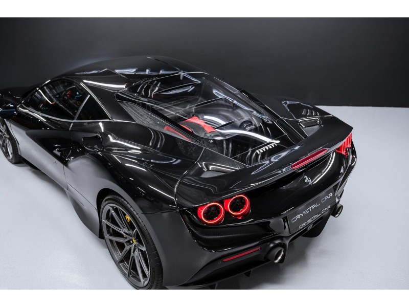 Ferrari F8 Individual 2021