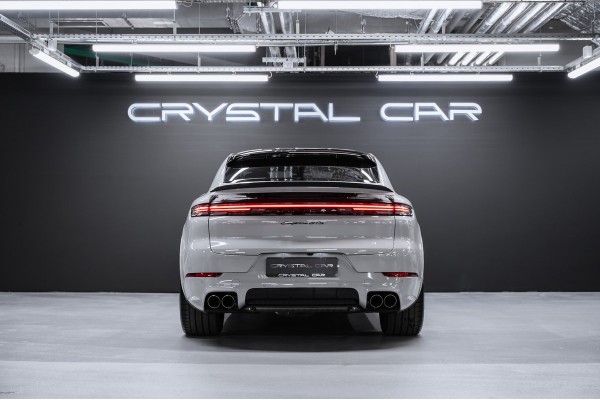 Porsche Cayenne GTS Coupé 2025