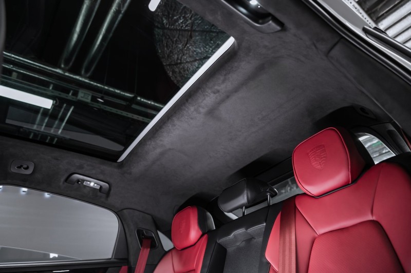 Porsche Cayenne GTS Coupé 2025