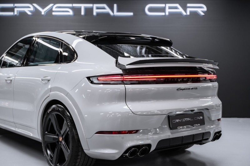 Porsche Cayenne GTS Coupé 2025