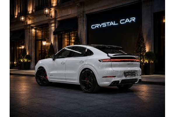 Porsche Cayenne GTS Coupé 2025