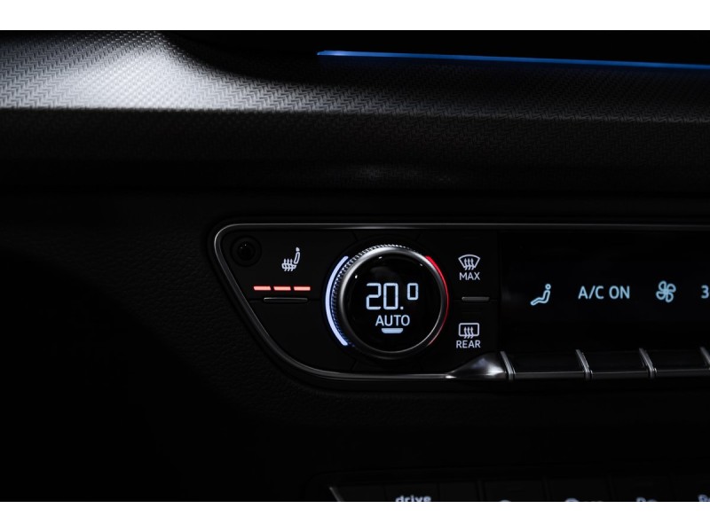 Audi Q5 45 TFSI quattro Luxury Dynamic 2025