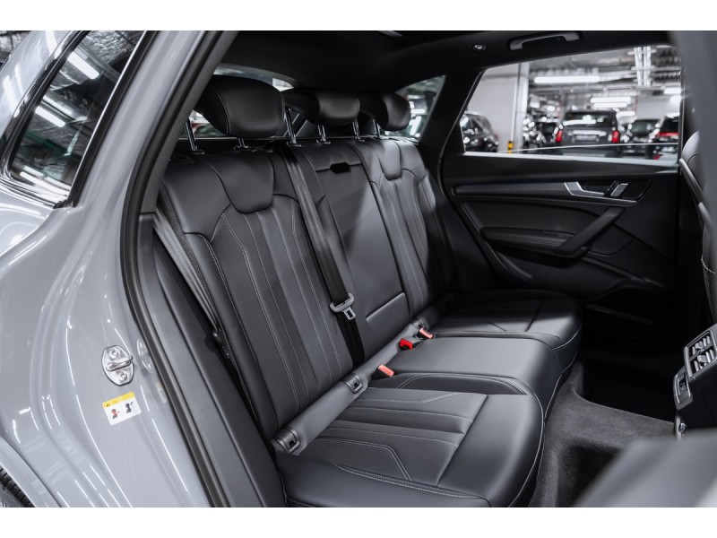 Audi Q5 45 TFSI quattro Luxury Dynamic 2025