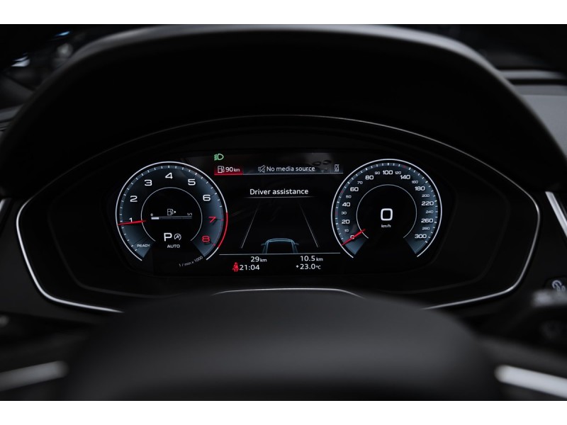 Audi Q5 45 TFSI quattro Luxury Dynamic 2025