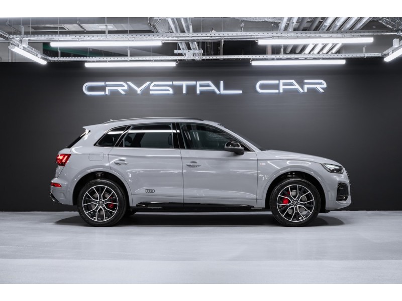 Audi Q5 45 TFSI quattro Luxury Dynamic 2025