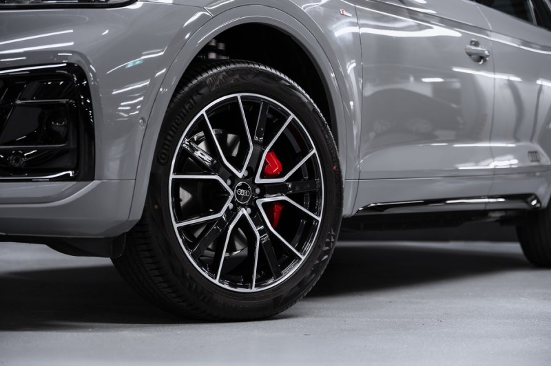 Audi Q5 45 TFSI quattro Luxury Dynamic 2025