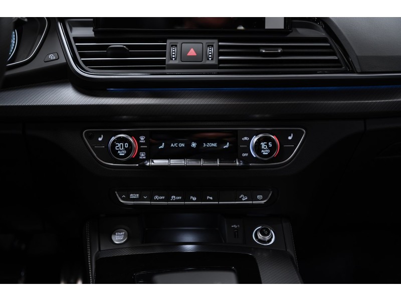 Audi Q5 45 TFSI quattro Luxury Dynamic 2025