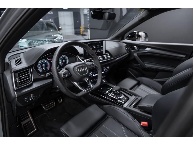 Audi Q5 45 TFSI quattro Luxury Dynamic 2025