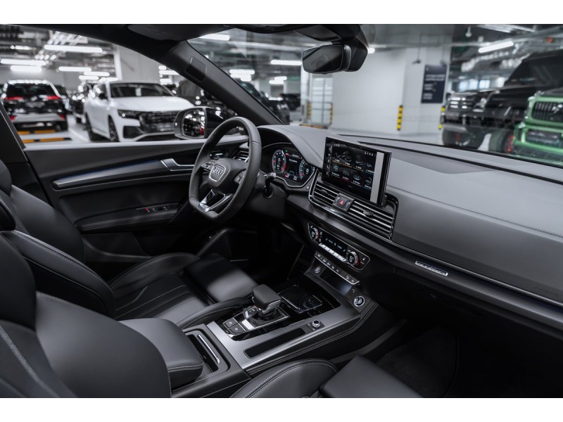Audi Q5 45 TFSI quattro Luxury Dynamic 2025