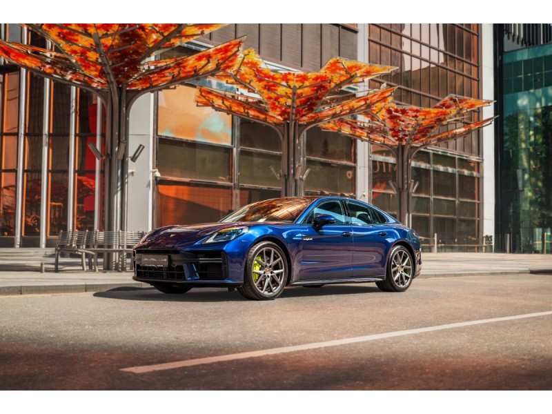Porsche Panamera Panamera 4 E-Hybrid 2025