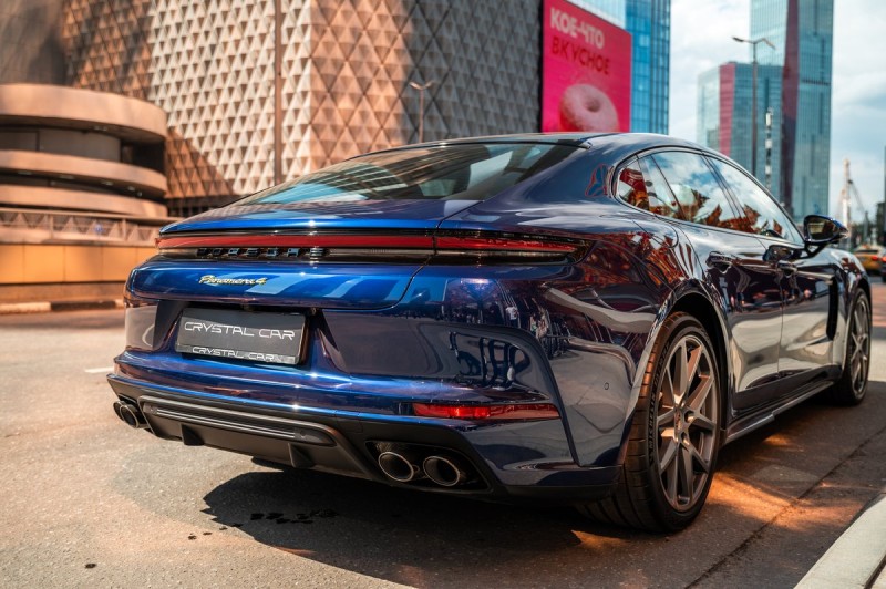 Porsche Panamera Panamera 4 E-Hybrid 2025
