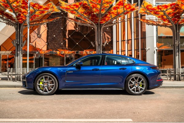 Porsche Panamera Panamera 4 E-Hybrid 2025