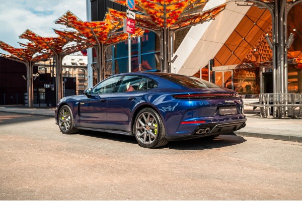 Porsche Panamera Panamera 4 E-Hybrid 2025