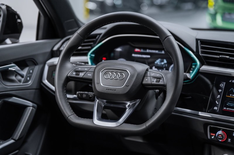 Audi Q3 45 TFSI Fashionable dynamic 2025