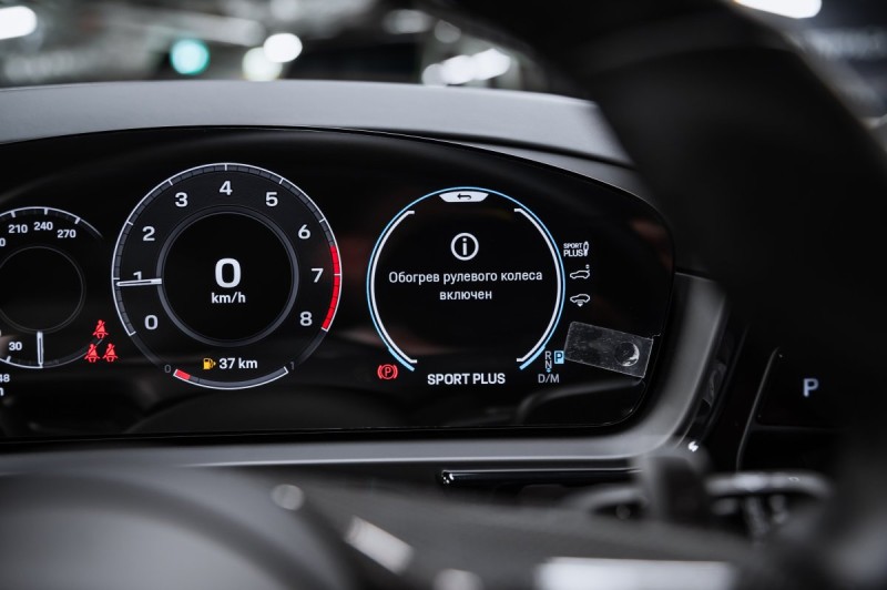Porsche Cayenne Coupe Base - 2025