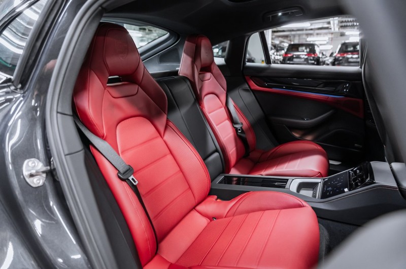 Porsche Panamera Panamera 4 E-Hybrid 2025