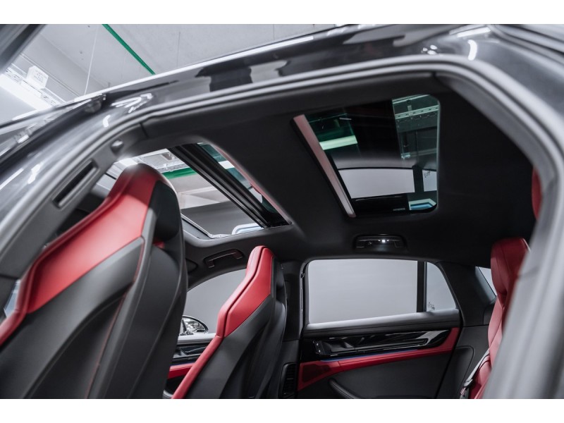 Porsche Panamera Panamera 4 E-Hybrid 2025