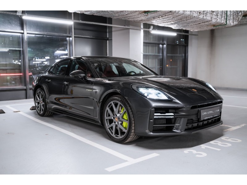 Porsche Panamera Panamera 4 E-Hybrid 2025