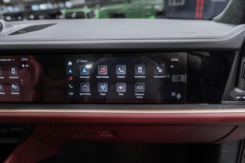 Porsche Cayenne GTS 2025