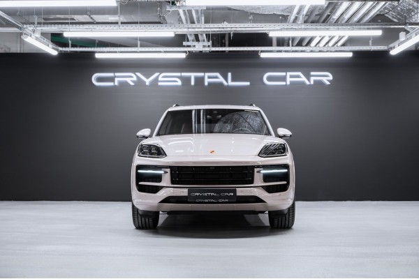 Porsche Cayenne GTS 2025