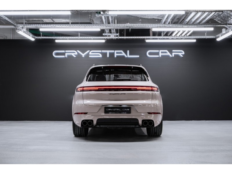 Porsche Cayenne GTS 2025