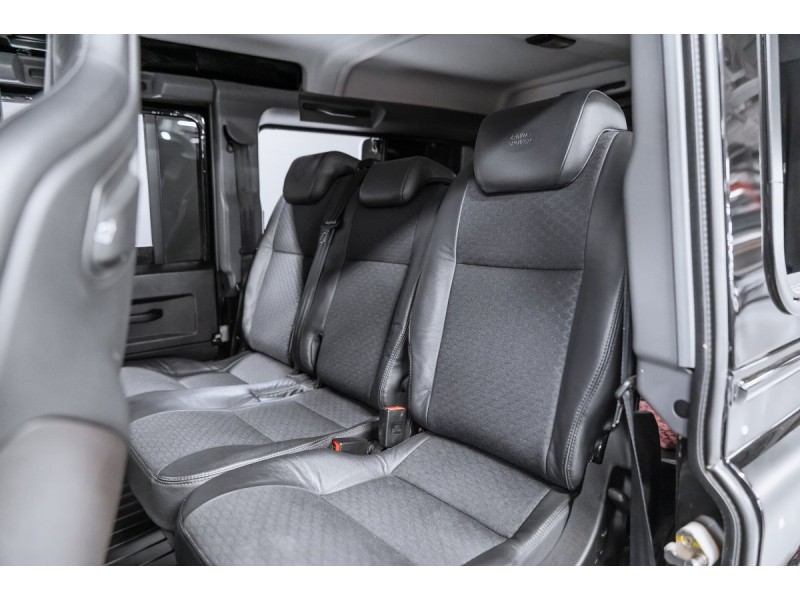 Land Rover Defender SE 2008