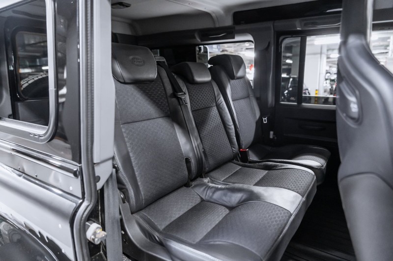 Land Rover Defender SE 2008