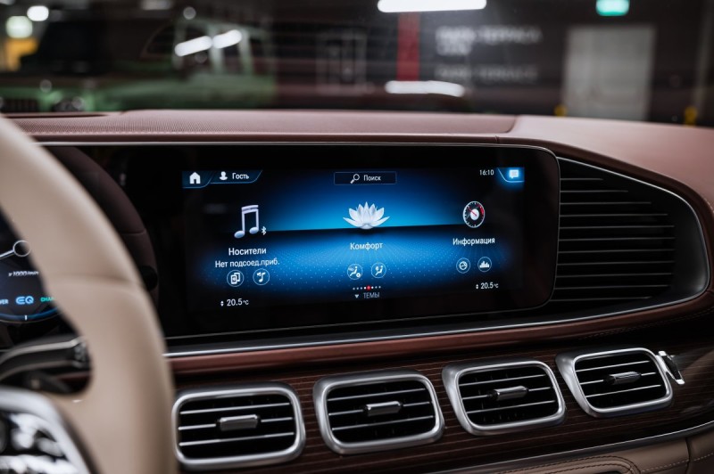 Mercedes-Benz Maybach GLS-класс 600 - 2021
