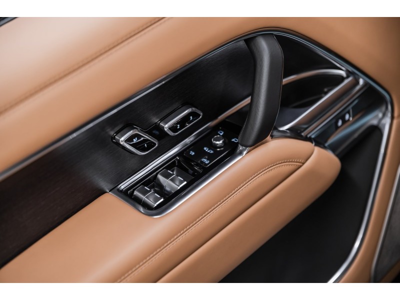 Land Rover Range Rover Autobiography 2025