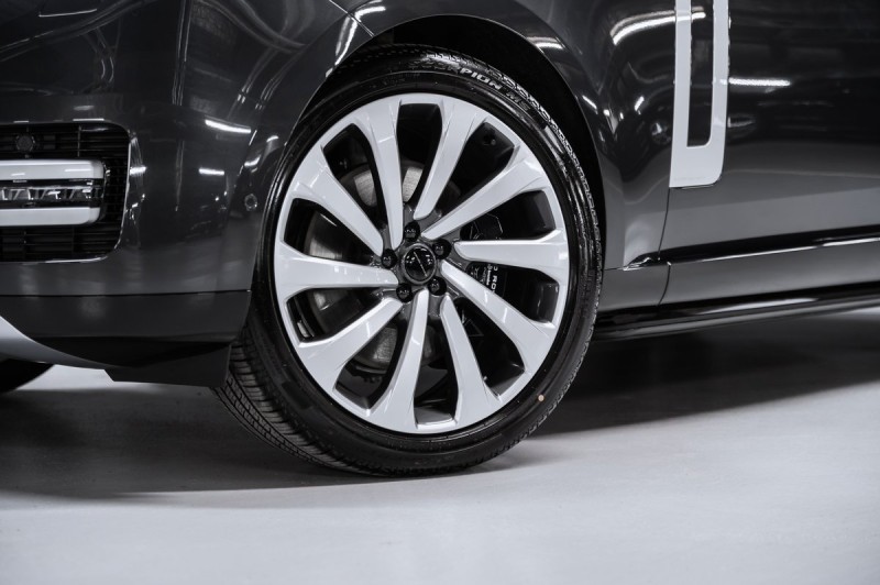 Land Rover Range Rover Autobiography 2025